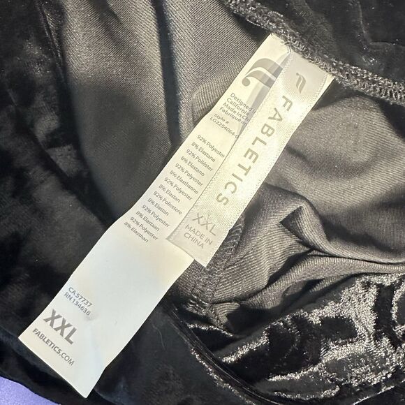 FABLETICS High Waisted Crushed Black Velour Crossover Leggings Size XXL NWOT - Picture 13 of 16